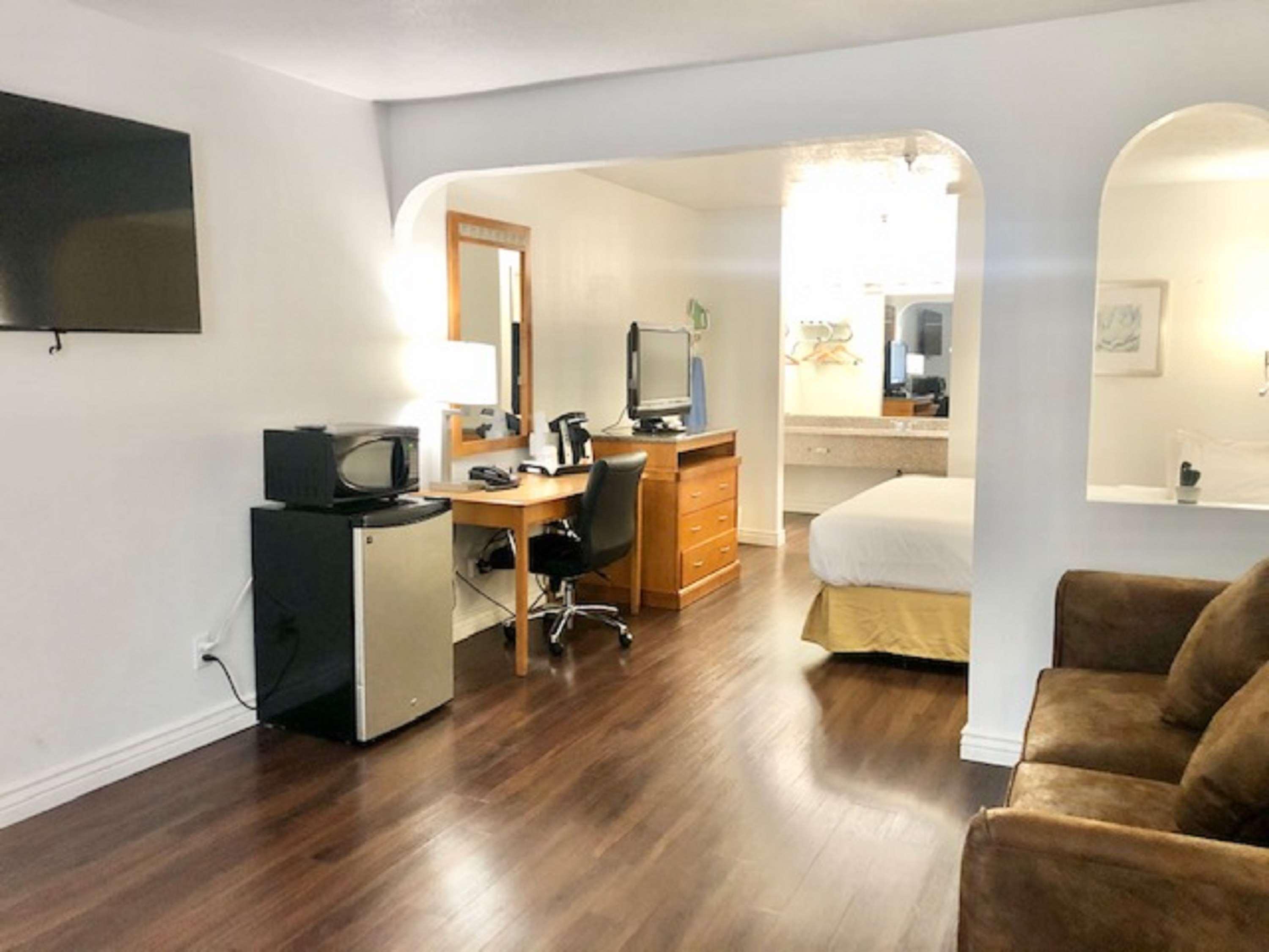 Surestay Plus Hotel By Best Western Albuquerque I-40 Eubank Dış mekan fotoğraf