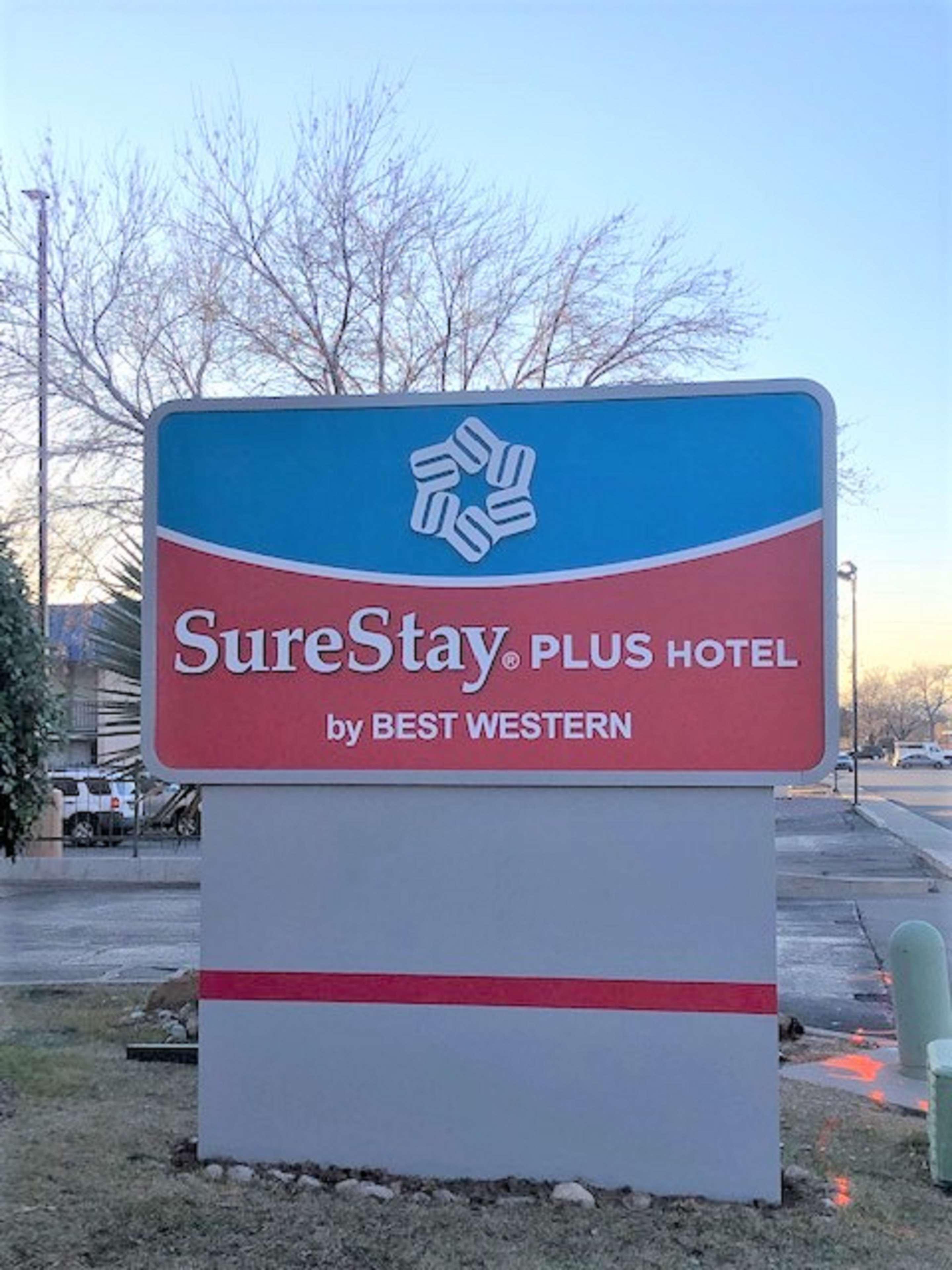 Surestay Plus Hotel By Best Western Albuquerque I-40 Eubank Dış mekan fotoğraf